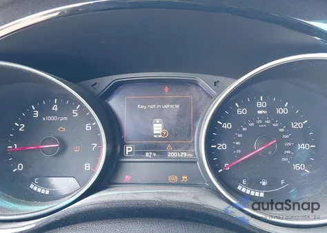 2015 Kia Sedona Sx z USA, uszkodzony, nr VIN KNDMC5C10F6066516